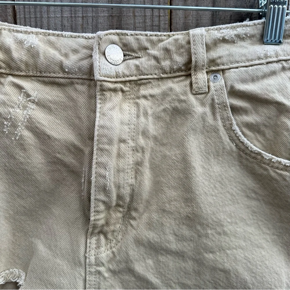 ROLLA’S Dusters Distressed Denim High Rise Slim Shorts Layla Stone Size 28 GUC